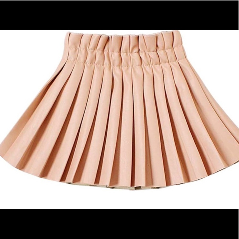 Girls pleated skirt